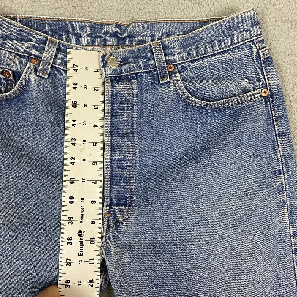 Vintage Levis 501 Jeans Mens 36x32 Blue Straight Leg Distressed Made in USA